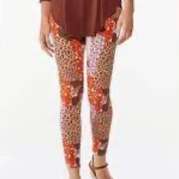 Cato | Mixed Print Leggings Gypsy Red Various Sizes Available - Picture 2 of 3